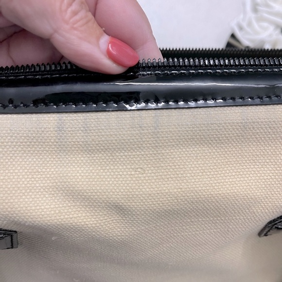 Longchamp canvas with patent trim tote (Rare) - Picture 7 of 7